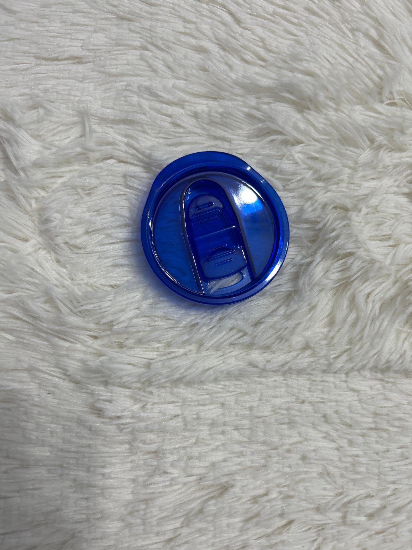 Plastic lids