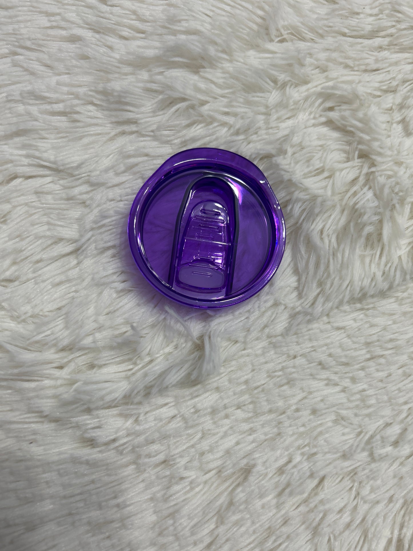 Plastic lids