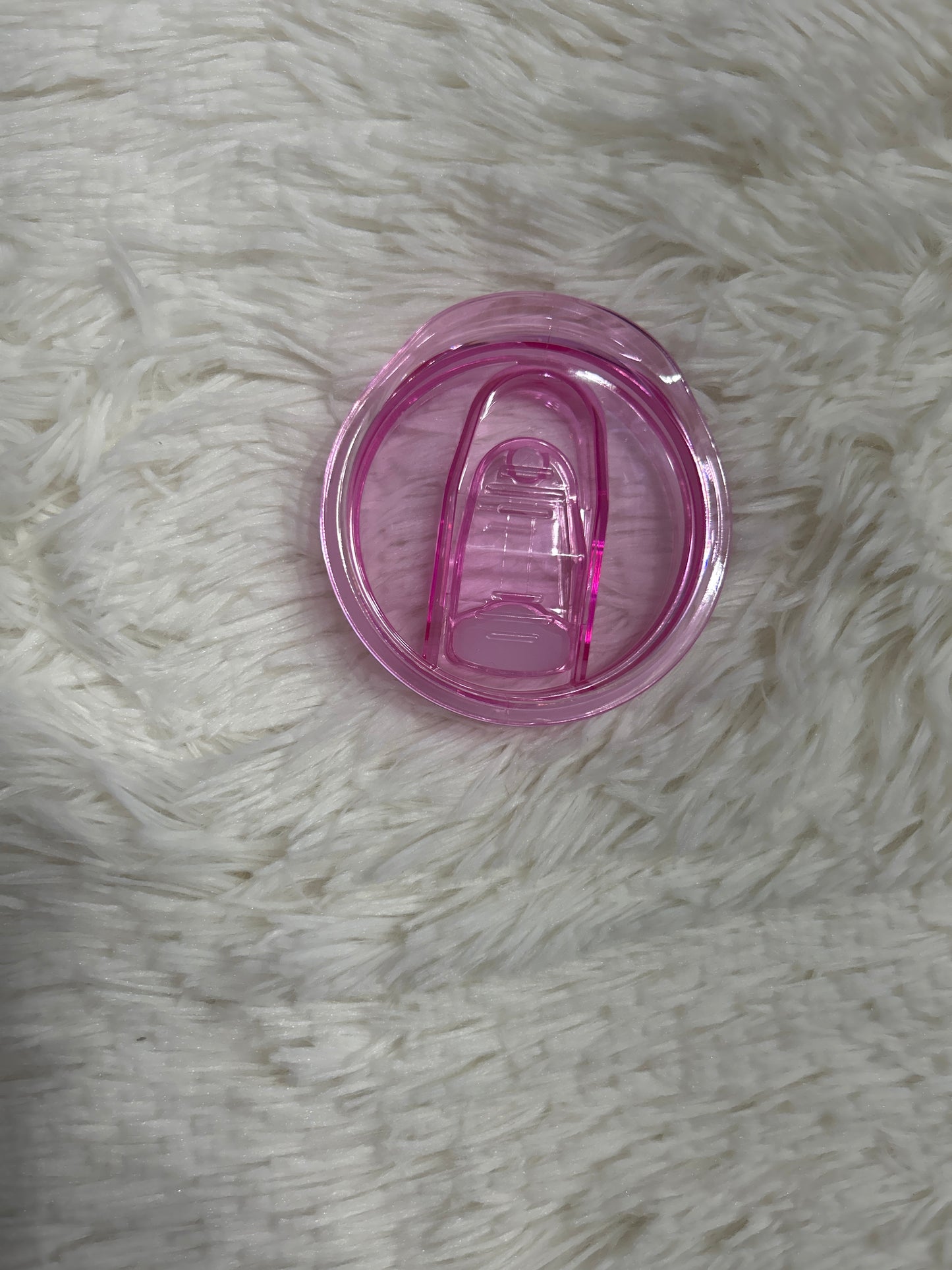 Plastic lids